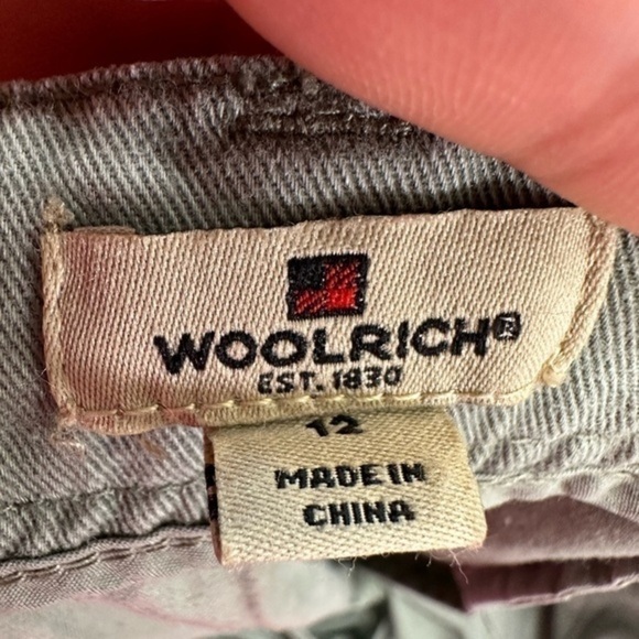 WOOLRICH WOMEN'S SUNDAY RELAXED CHINO PANT CAPRI SAGE GREEN - Picture 4 of 7